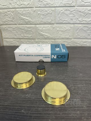 Juego para puertas correderas
