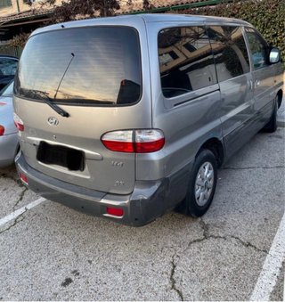 Furgoneta Hyundai H-1