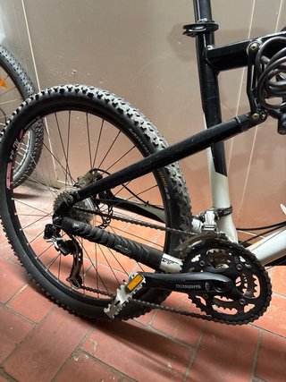 Bicicleta Scott Blanca y Roja