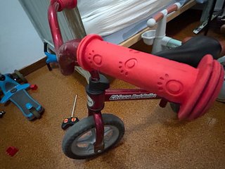 Bici sin pedales Chicco Red Bullet