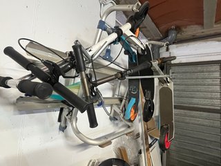3 patinetes de niño/adulto a partir de 7 años.