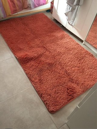Dos alfombras  naranja tipo salmon suave