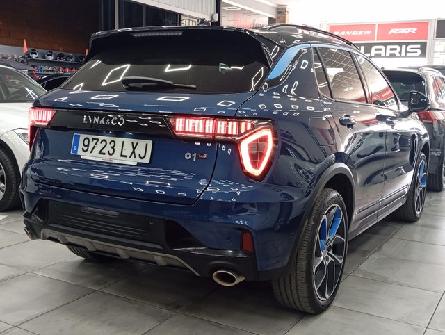 LYNK & CO 01 2023