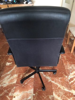 Silla de estudio negra