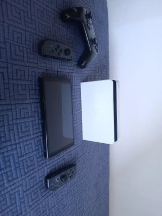Nintendo Switch OLED + Accesorios
