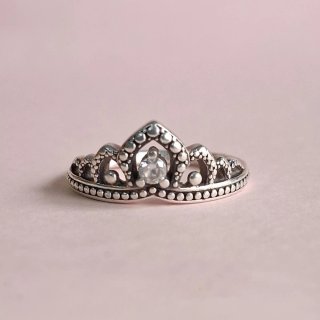 Anillo Tiara Real de Cuentas "Pandora".