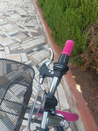 Bicicleta Niña B'TWIN Original 500 cesta negra