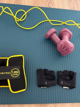 Kit Fitness: Esterilla, Mancuernas, Cuerda