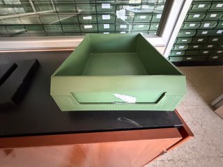 Cajón Portadocumentos Plástico Verde
