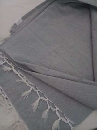Colcha de verano gris