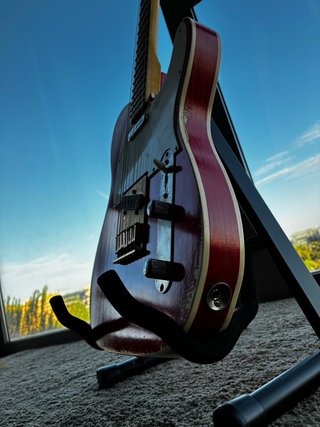 Guitarra tipo Telecaster