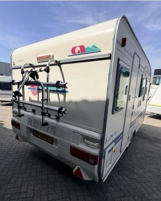 Caravana Adriana Unica 664kg