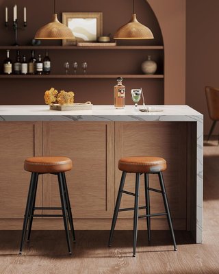 Taburetes de Cocina, Set de 4 Taburetes Altos de Bar, Sillas de Cocina, PU con Costura, Moderno de Mediados de Siglo, Altura 63 cm, Fácil de Montar, Marrón Caramelo