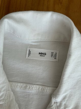 Cazadora vaquera blanca Mango
