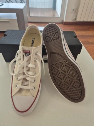 Converse All Star Blancas Talla 41,5 (26,5cm).