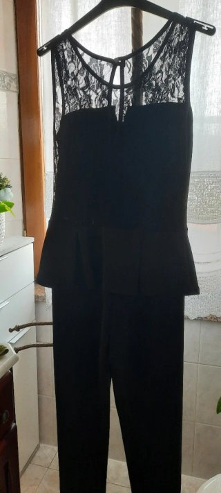 Tuta intera nera con pizzo tg M