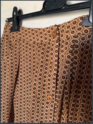 Falda marrón estampada talla S/M