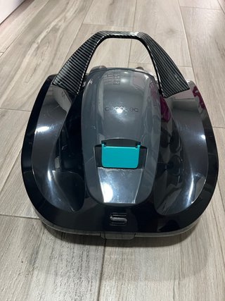 Robot Limpiafondos Cecotec Conga Pool 80m2