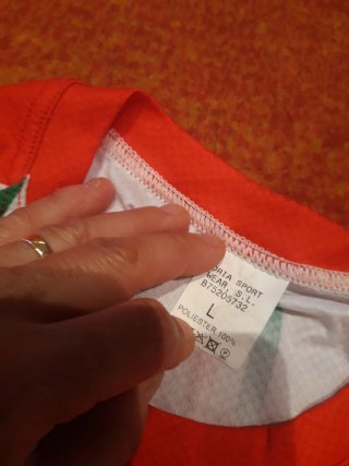 Camiseta Euskadi zuk Talla L seminueva
