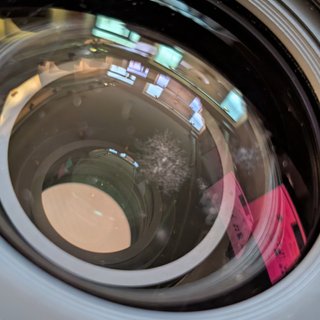 Canon EF 35mm f/2 IS USM