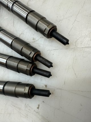 Juego de 4 Inyectores diésel 2.0 tdi 150cv