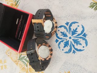 Relojes Lotus Cronógrafo Negro y Dorado
