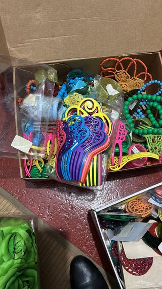Lote complementos flamenca ideal pata una tienda