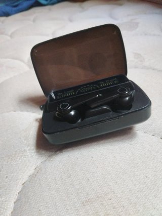 Cascos negros con lozes