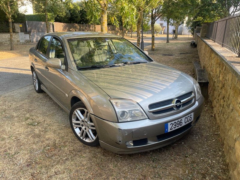 Opel Vectra 2003 - foto 1