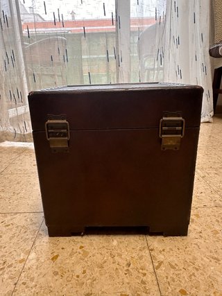 Caja decorativa madera y efecto de cuero