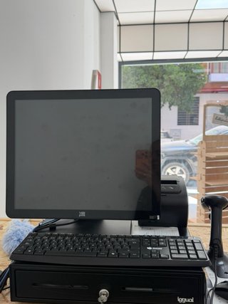 Ordenador con pantalla Táctil 10 POS Negro