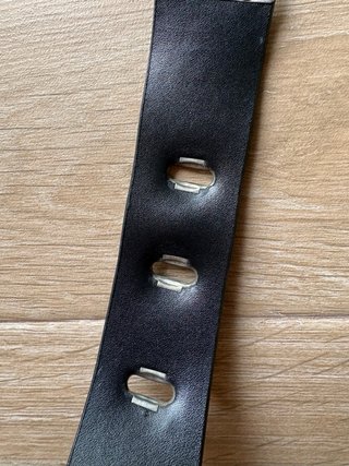 Cinturón de cuero ONLY negro con cierre metálico