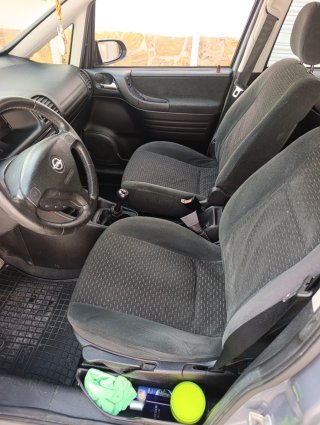 Opel Zafira 2003