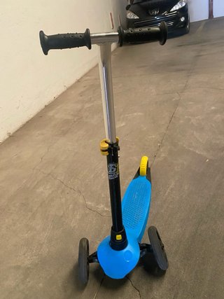 Patinete 3 ruedas niño/a azul y amarillo