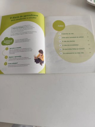 2 libros ,ciencias da Natureza 3°