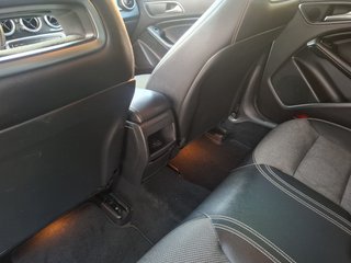 MERCEDES CLA 180 7G-DCT