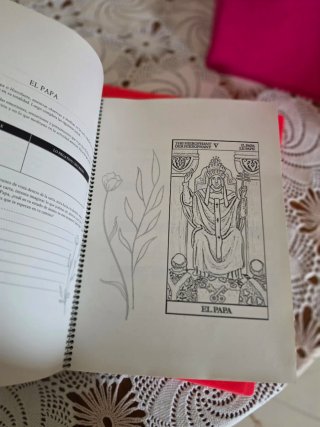 Libro encuadernado Tiziana Prado tarot