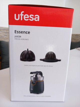 Exprimidor Ufesa Essence Negro y Naranja NUEVO