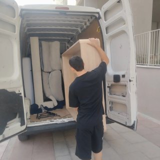 Mudanzas y Portes