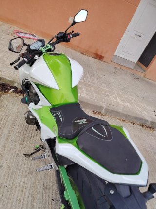 Kawasaki Z800e