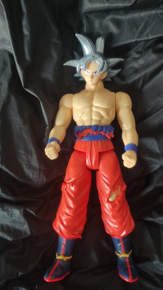 Lote Figuras Acción Marvel y Dragon Ball