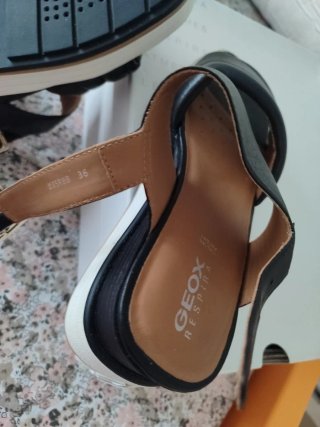 Sandalias Geox Piel Negras Talla 36