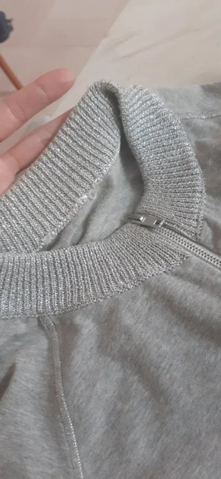 Completo List top e cardigan grigio