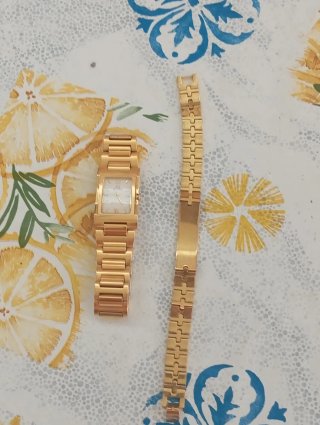 Reloj Jaguar Dorado