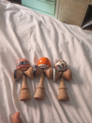 3 Kendamas de madera