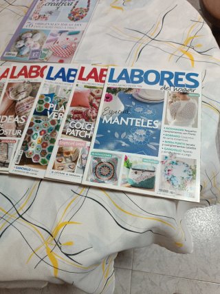 Lote 8 Revistas Labores Hogar