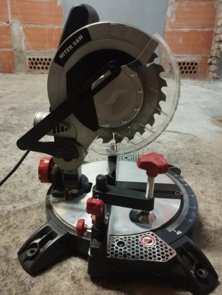 Sierra Ingletadora Profesional