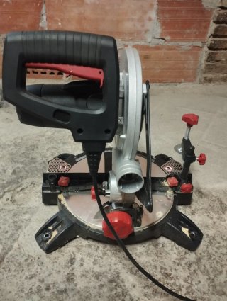 Sierra Ingletadora Profesional