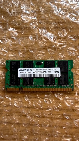 Lote Retro (Grafica AGP + Memorie RAM)