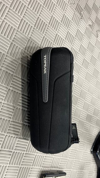 Pack Accesorios Bici: Bomba, Soporte y Más SIN USO
